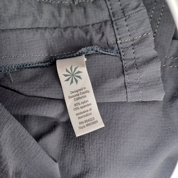 Athleta gray skort Size 6 - Picture 7 of 12